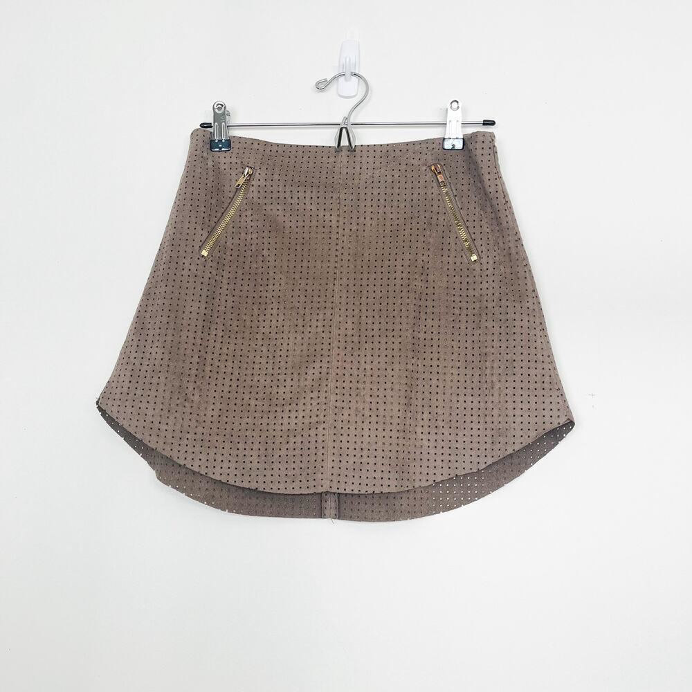 Bishop+Young Mini Mesh Skirt Size M Taupe Color‎ Lined Raw Hem Zipped Pockets